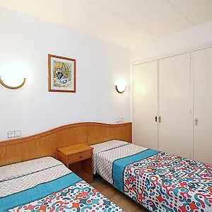 apartaments-nautic.topcostabravahotels.com/