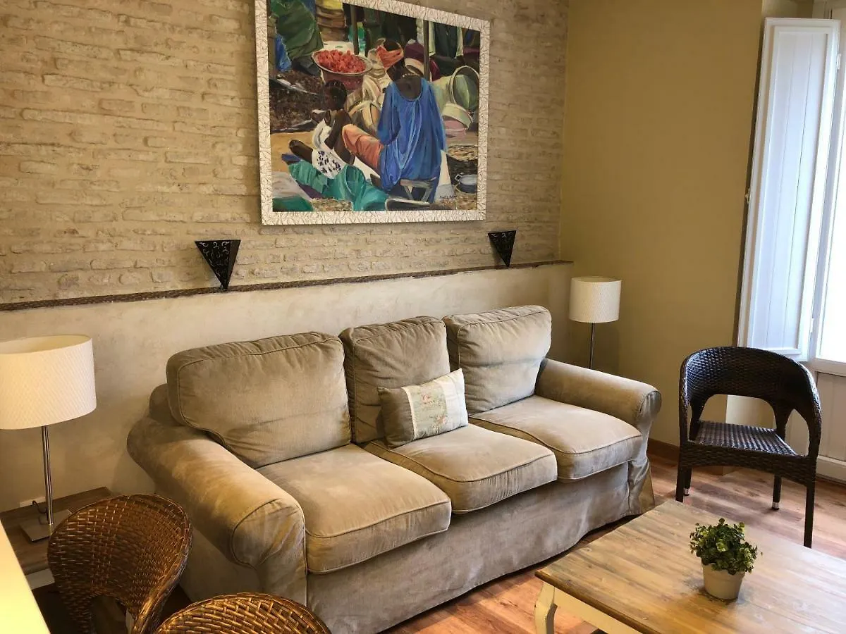 Life Apartments San Vicente Σεβίλλη Ισπανία