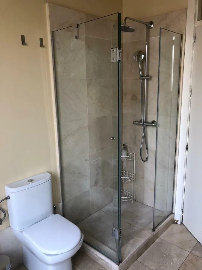Life Apartments San Vicente Σεβίλλη