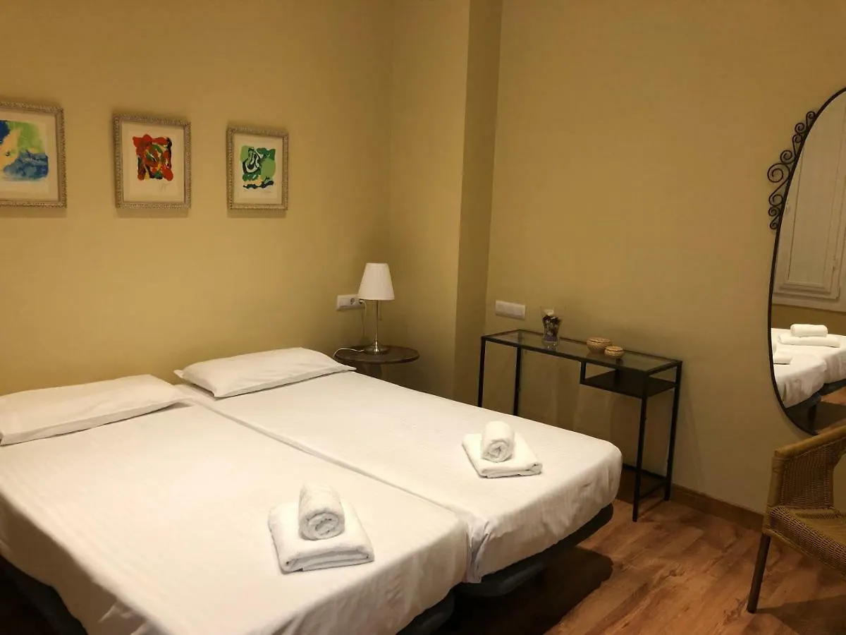 Life Apartments San Vicente Sewilla Hiszpania