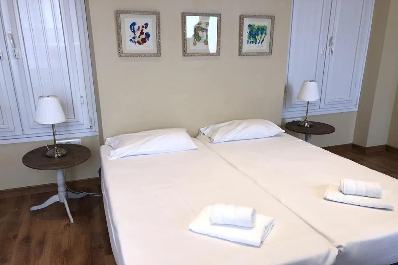Life Apartments San Vicente Seville Spain